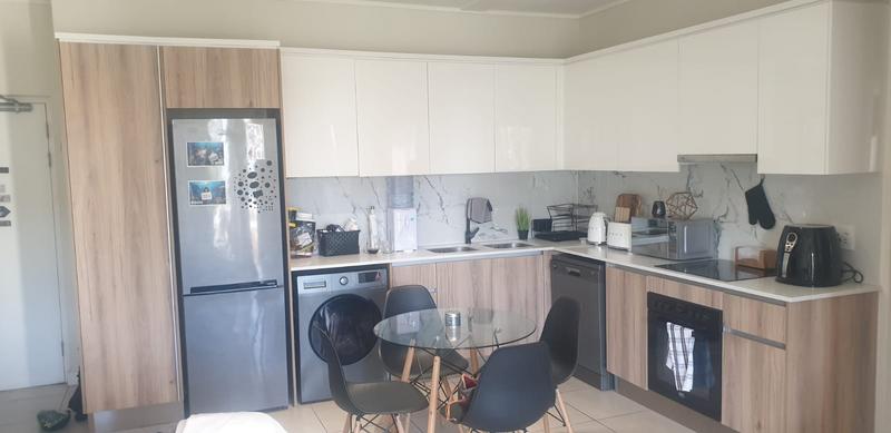 To Let 2 Bedroom Property for Rent in Sandown Western Cape